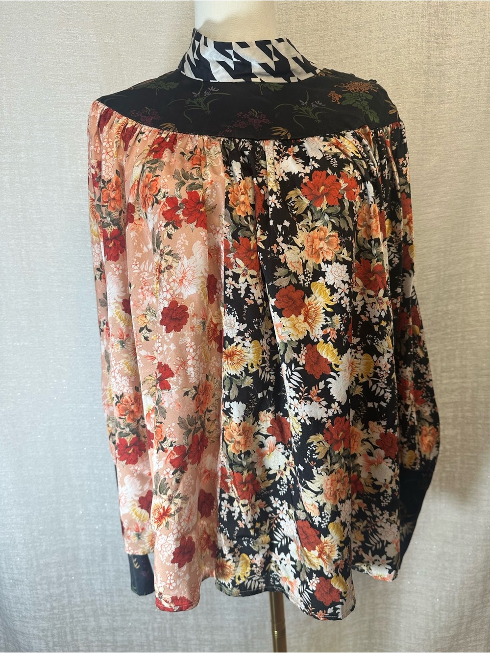 Delfi, Cottagecore, Colorblock, Floral High-Neck Women's Pink, Black,Blouse